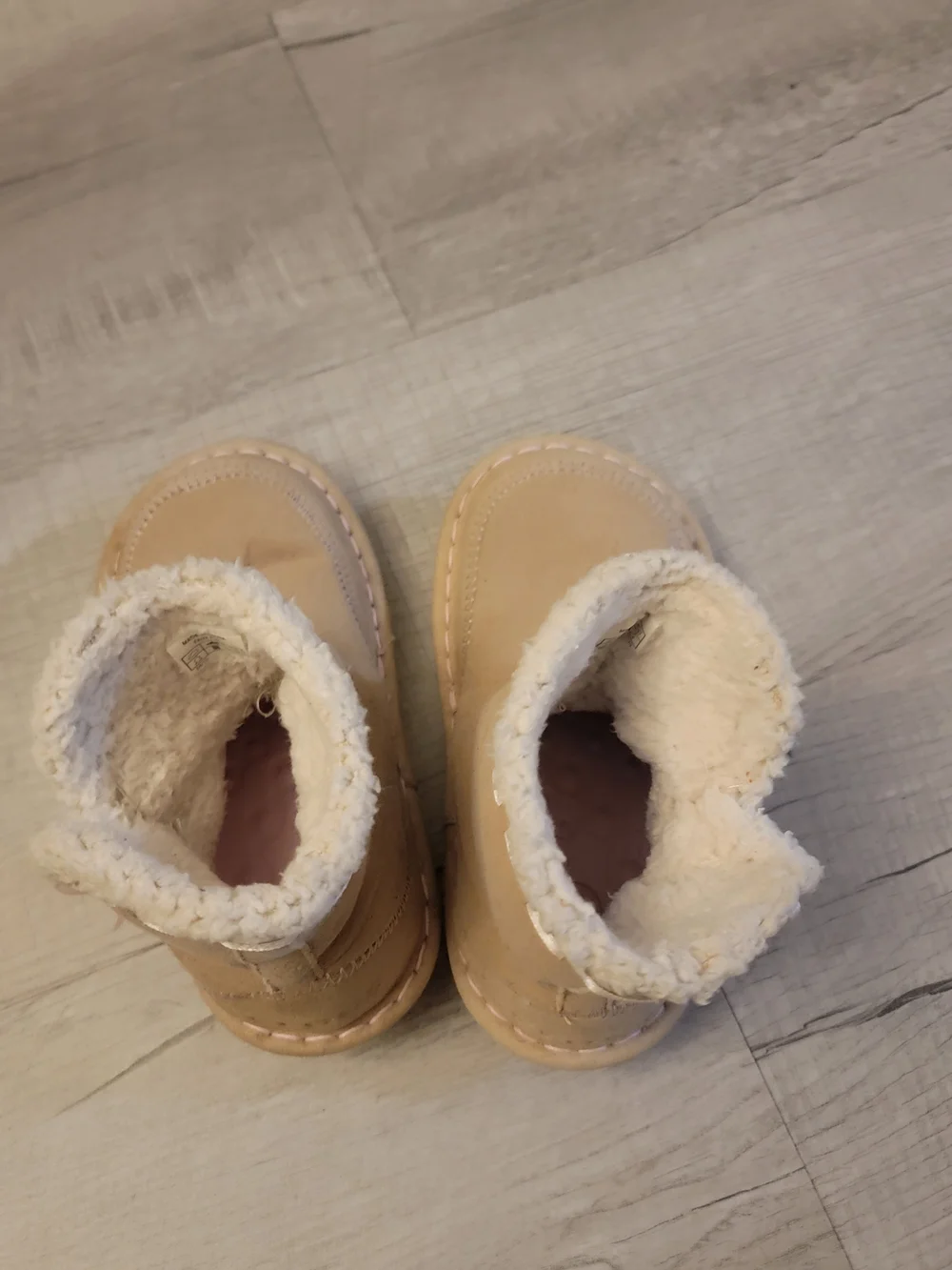 CROCS soft tan
